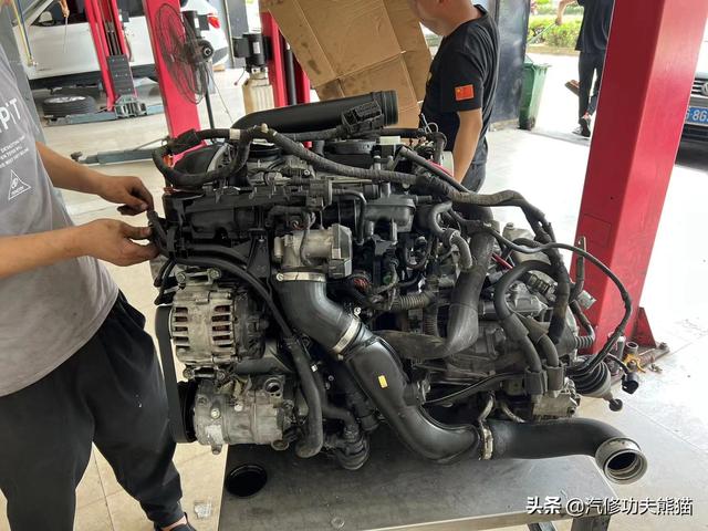 大众途观烧机油，德国工程师的设计缺陷由我们中国工匠来解决