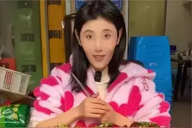 女吃播现状，猪猪脸像骷髅、吴半饱黑眼圈明显，有人还立了遗嘱图片