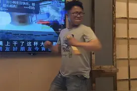 突传噩耗！曝网红“小耳朵”去世，禁钓区被冲走，仨月前刚刚恋爱图片