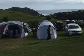 国外周末做什么？露营是不错的选择，外国人喜欢的休闲活动之一图片