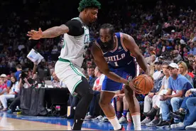 19秒准绝杀续命费城！哈登再登全美第一热搜 狂轰42+9燃爆主场图片