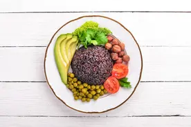 黑米能抗癌？为啥不建议随便吃黑米？告诉你真相图片