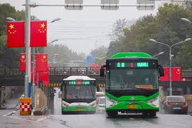 石家庄交投集团公交总公司开展公交线网优化意见征询活动 欢迎广大市民积极参与图片