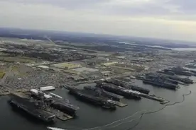 债务超36万亿美元，为何美国仍养得起11艘航母？原来我们都被骗了图片