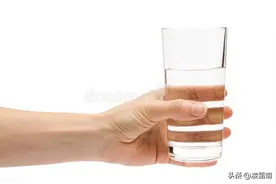 “一杯水”的待客之道图片