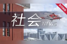 小区总共6栋楼门禁系统都坏了！记者联系后物业经理承诺尽快维修图片