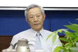 备受大陆礼遇的台湾学者赵春山：大陆的医疗、捷运都不能和台湾比图片