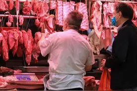 明明人也是动物，为何人死后会很快发臭，而猪肉羊肉不会那么快？图片