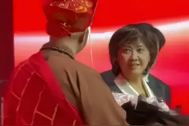 72岁朱琳邯郸演出，再次见到“唐僧”，我却被朱琳惊艳到了！图片