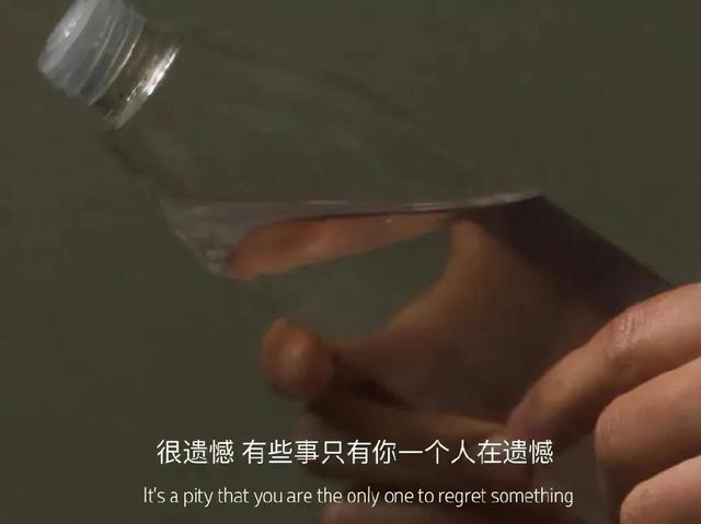 朋友圈情感文案图｜别出现在我梦里，我负担不起醒来后的落空