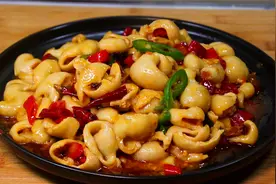 爆炒肥肠的正确做法，嫩滑脆爽，不腥不臭，出锅实在太香了图片