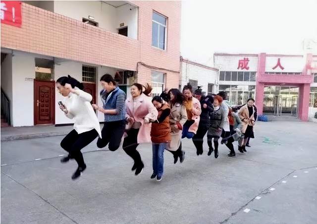 四川省民生研究会新媒体中心-官网