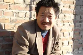“影帝”王景春：娶小18岁白富美，两人恩爱多年零绯闻图片