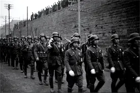 解放战争前，战前起义、战中投诚、战败被俘三者待遇差距有多大？图片