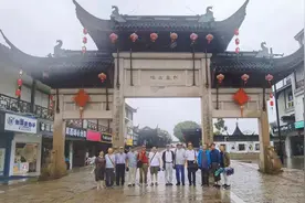 环游苏南八古镇 头站冒雨游甪直古镇 您知道甪直的读音和意思吗？图片