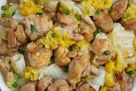 一天吃4顿，从138斤到105斤，看完江苏美女的伙食后，网友：羡慕图片