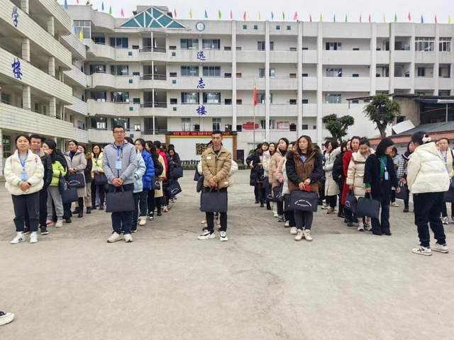 四川省民生研究会新媒体中心-官网