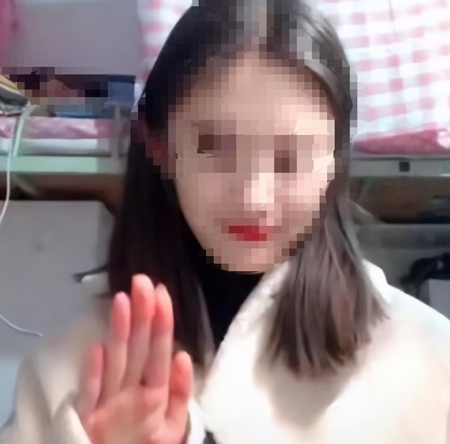 揭秘2022年云南女大学生被多人包养，一晚1700，男友曝光聊天记录