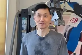 周星驰是咏春高手？拳王周比利直言：实战没几个人能打得过他图片