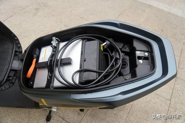 它真的是智商税吗：五羊-本田高性能电摩U-GO GT综合评测