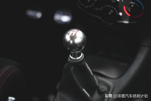 倾心修复一台十六年前的标致206，让法系弯道吸尘器再次火力全开