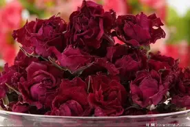 每次听《错位的遗憾》都会想到一个人，有没有同感的？图片