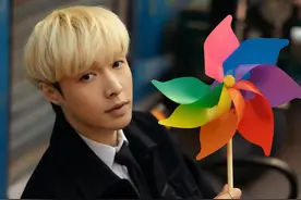 张艺兴生日，“极限男人帮”送上祝福，区别回复引热议图片