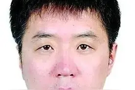 青岛社会人聂磊如何演变成“西装暴徒”的图片