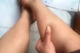 不论男女老少，腿上出现3个症状，应小心有“血栓”可能！图片