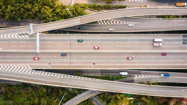 五一高速公路免费时间：2023年4月28上高速4月29下高速收费吗？