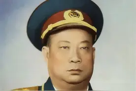 贺炳炎：唯一准兵团级开国上将，毛主席特批他不用敬军礼，敢摔彭德怀的电话他是第一人图片