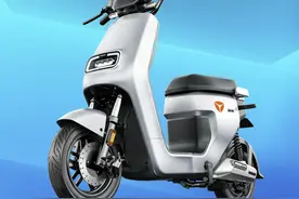 没电蹬不动的脚蹬，新国标电动车为啥非要有？交警和专家都回复了图片