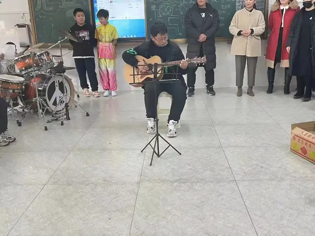 Ϋ´̨ѧУ̬ѧУƷʽ֮ḻʵĳл