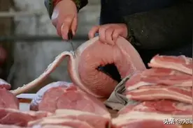 除了注水肉，还有注胶肉，怎么买肉不吃亏？老屠夫教你4招，实用图片