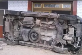 车开了五年直到翻车了才知道有备胎，多么痛的领悟图片