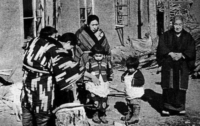 1945年，一个日本5口之家逃进中国原始森林，40年后结局令人意外