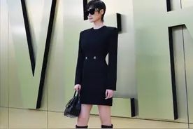 明星穿搭丨Versace 2023秋冬洛杉矶李宇春、安妮·海瑟薇等众星亮相图片