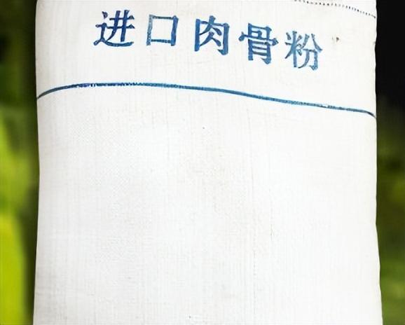 猫狗粮原料骗局，你以为的肉粉就是肉做得粉吗？