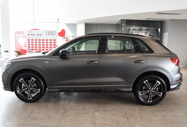 奥迪新款Q3全面发布！比宝马X1霸气，换新1.5T动力，价格接受？