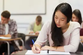 英文名别乱取，你以为很洋气的英文名，在老外眼里可能与二狗无异图片