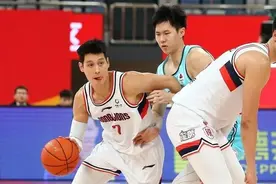 基本确定！林书豪即将离开广州，加盟台湾联赛落叶归根图片