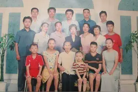 河南农村小伙寻找父亲8年，副省长亲自上门：你的父亲是杨靖宇图片