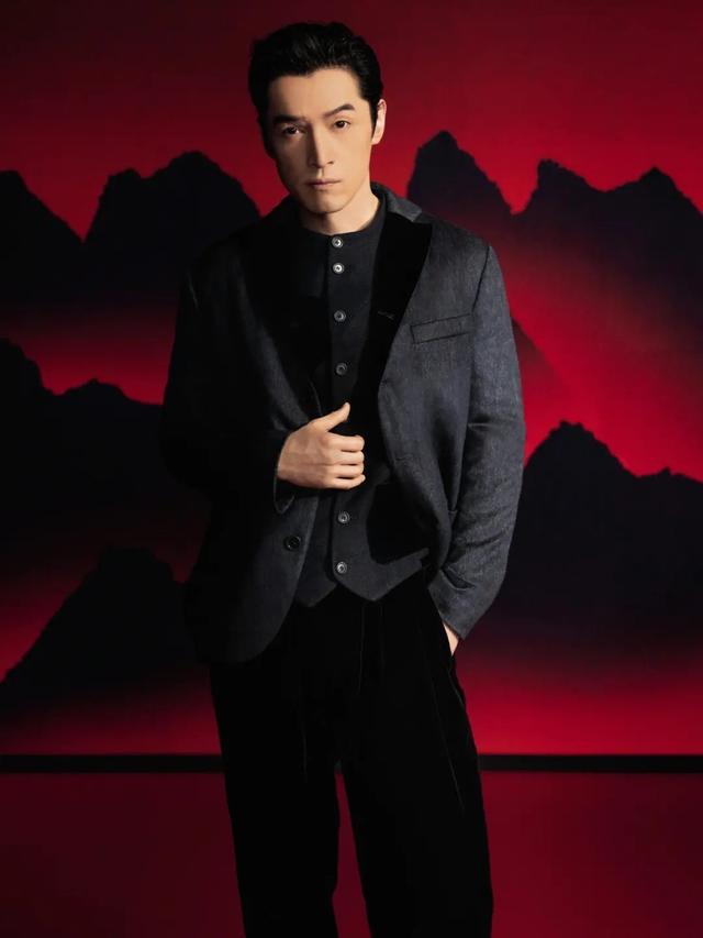 年过30的男士,多看看胡歌的穿搭,这些风格高级有男人味