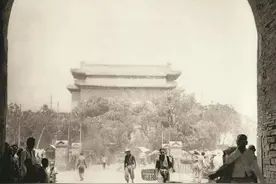 小陈讲故事图片