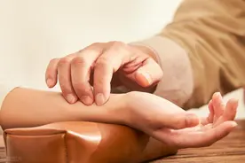 明代止痒第一方，横扫瘙痒、湿疹、皮炎、荨麻疹等难缠的皮肤病！图片