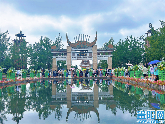 7月以来天河潭景区吸引游客超60.87万人次