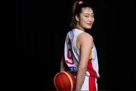 无畏金兰，中国女篮图片