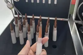 国产塑料壳子弹正式现身，军工曾重点研发的无壳弹，为何不了了之图片