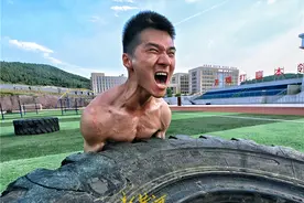 战斗力燃爆盛夏——直击济南特巡警“魔鬼训练”图片
