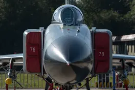 印度空军600架先进战斗机，西部战区仅有2个航空兵基地，能打赢吗图片